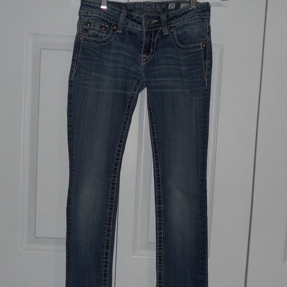 Miss Me 25 Straight Skinny Jeans Heavily Embellished Low Rise - Picture 4 of 12